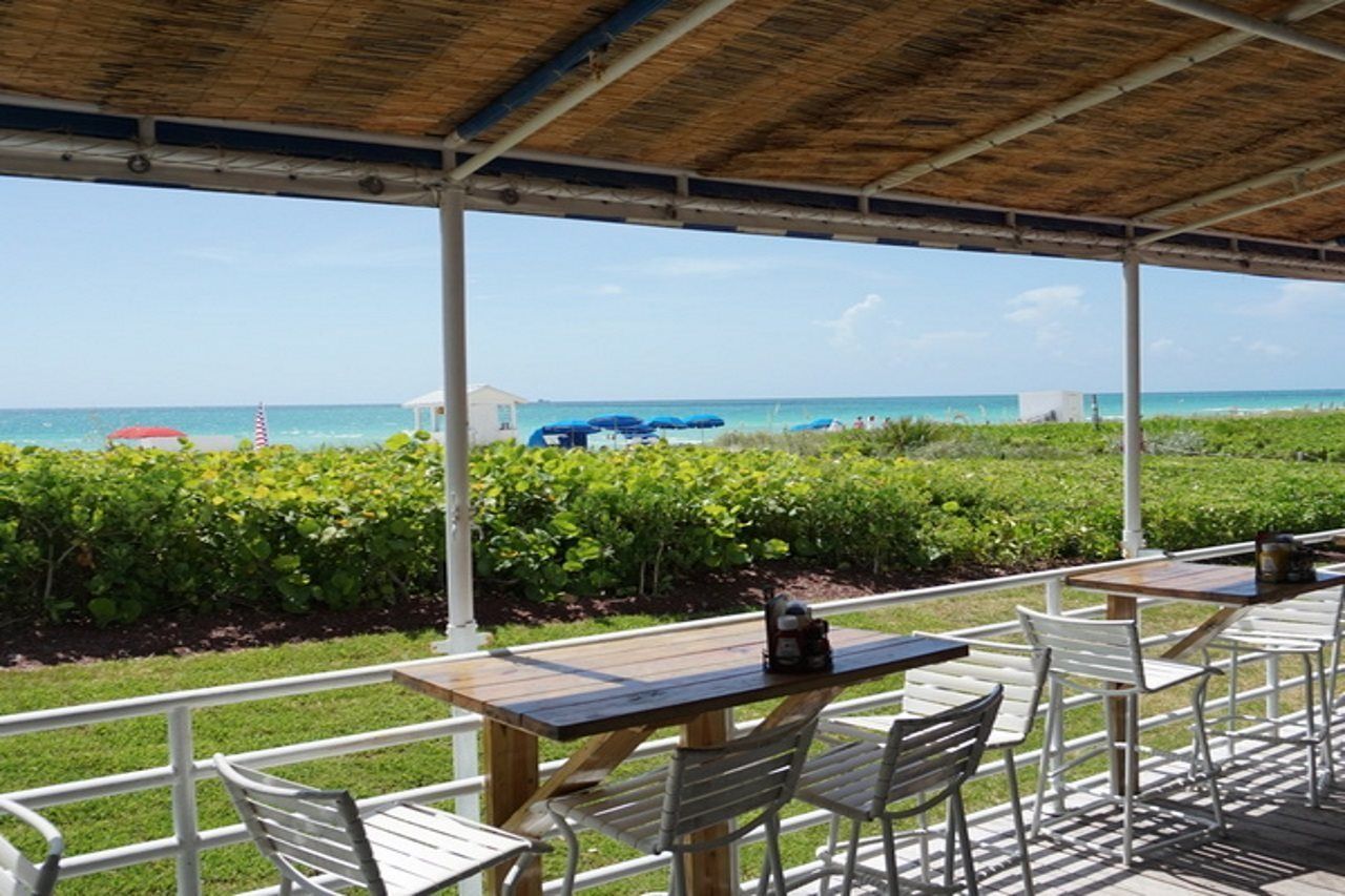 Miami Beach Resort & Spa Bagian luar foto